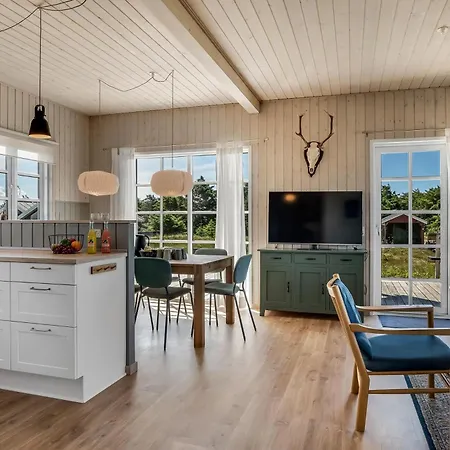 Beautiful Wooden House In Lovely Vrist Sj666 *